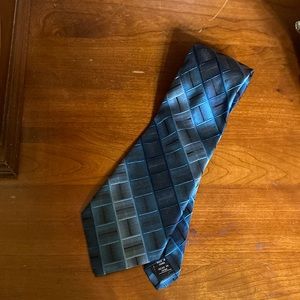 Arrow. blue and black tie